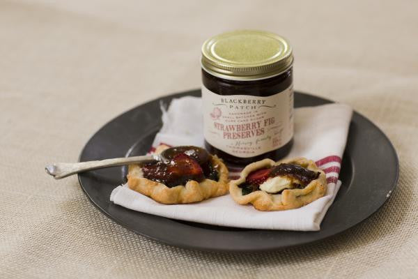 Recipe photo of Strawberry Fig, Bacon and Spinach using Blackberry Patch Strawberry Fig Preserves